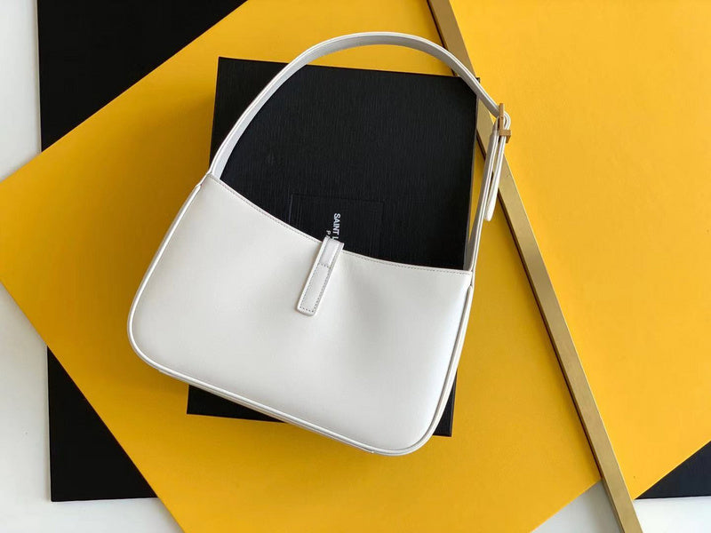 Yves Saint Laurent - Bags 