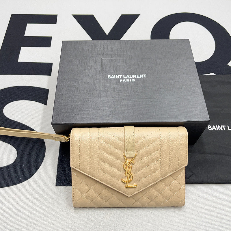 Yves Saint Laurent - Bags