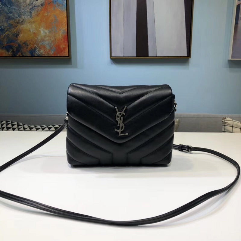 Yves Saint Laurent - Bags