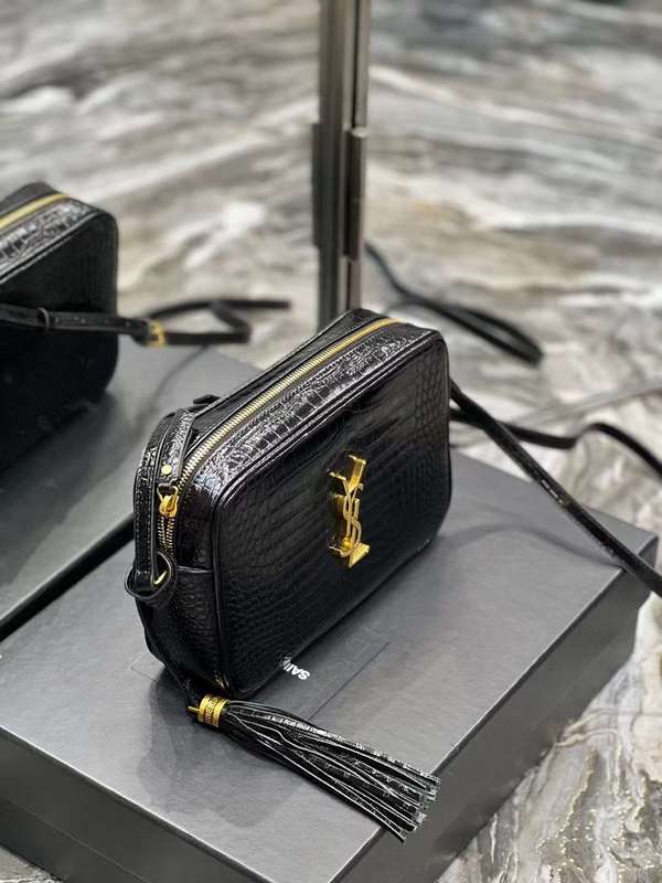 Yves Saint Laurent - Bags 