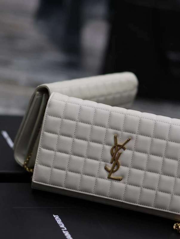 Yves Saint Laurent - Bags 