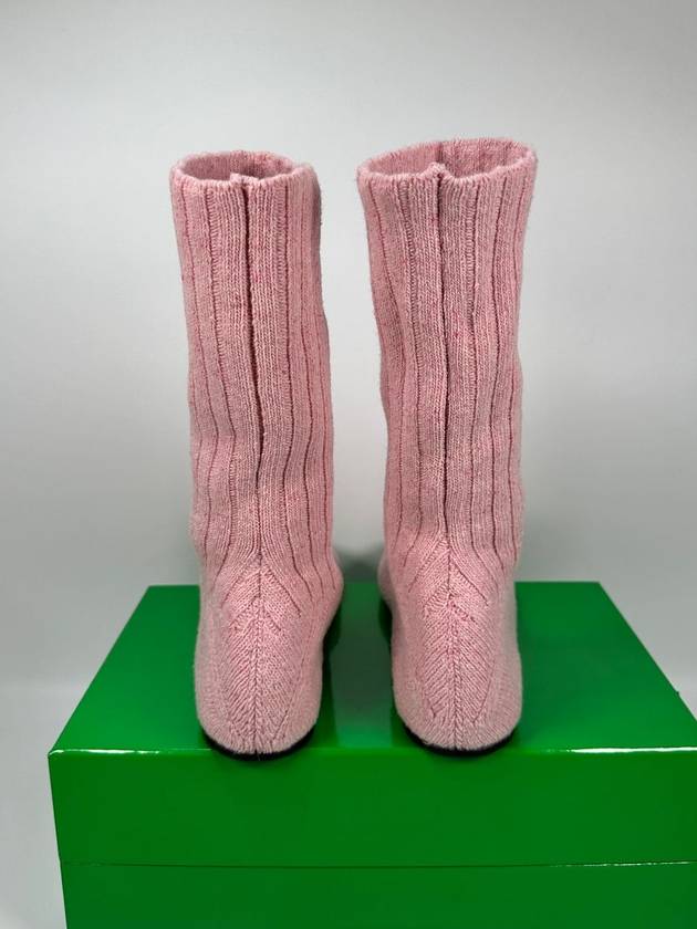Luxury Bottega Veneta boots 250