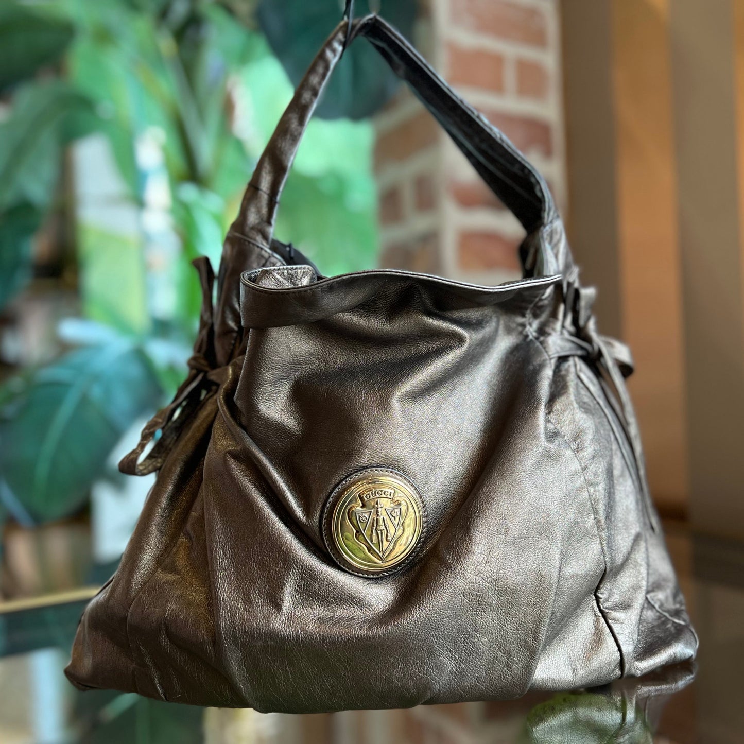 Gucci Leather Shoulder Bag