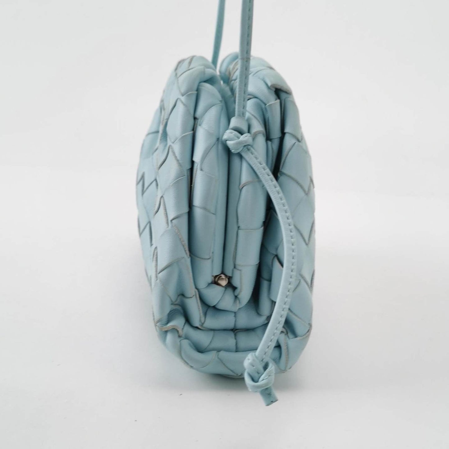 Bottega Veneta Pouch Mini Intrecciato Blue Lambskin Leather Crossbody Bag