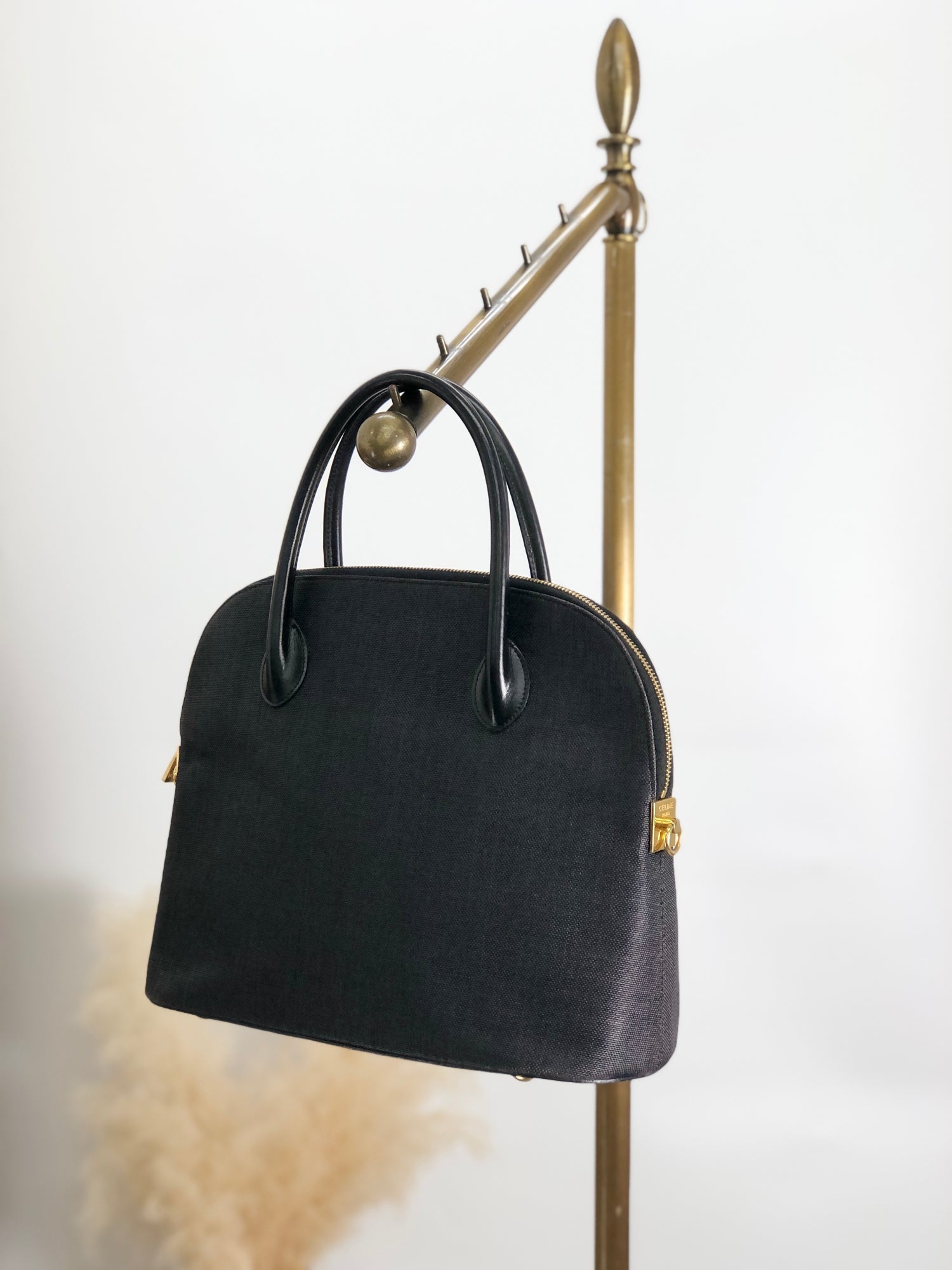 CELINE Handbag Black tsb5ug