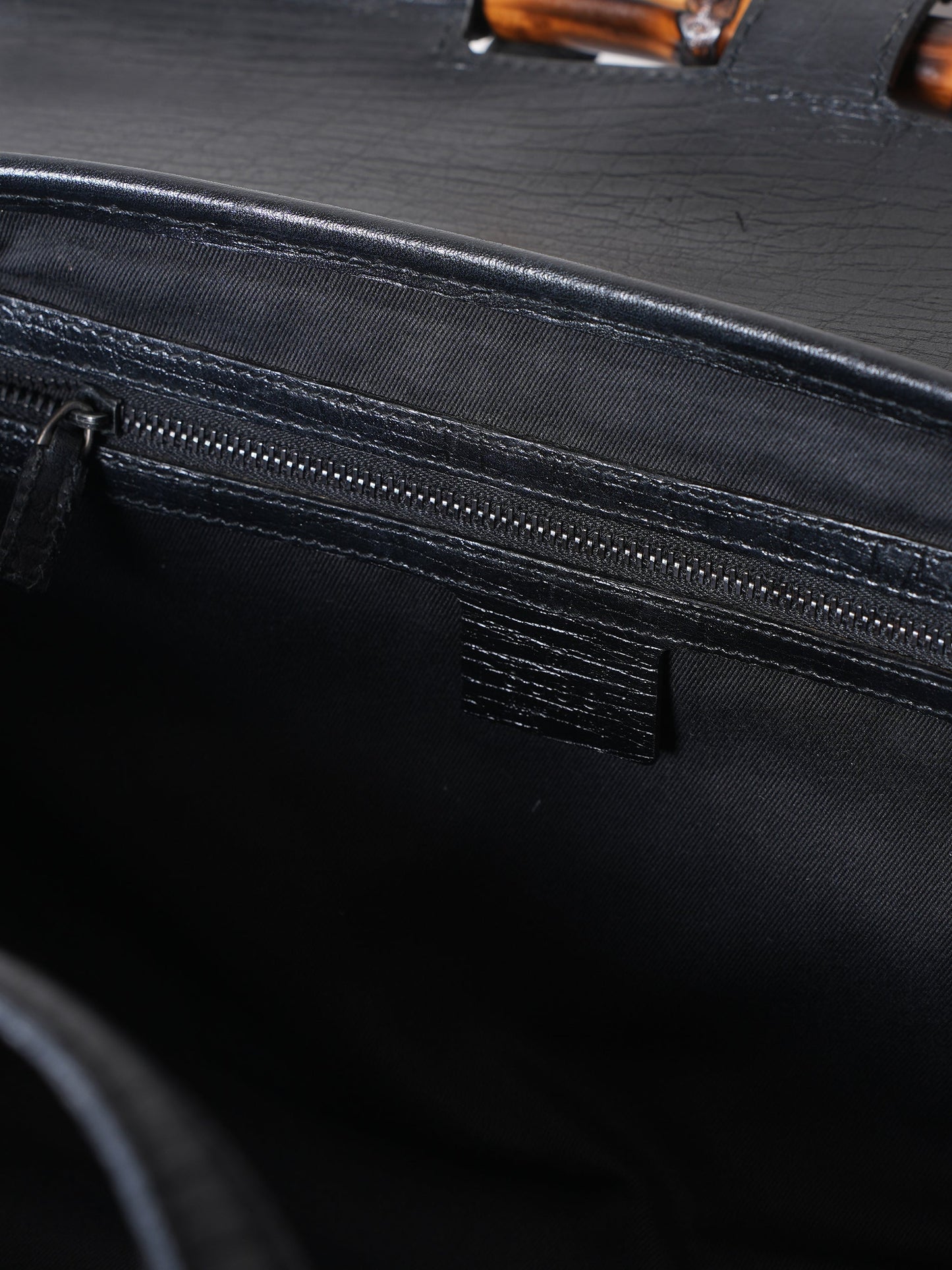 Gucci Lou Quilted Leather Shoulder Bag