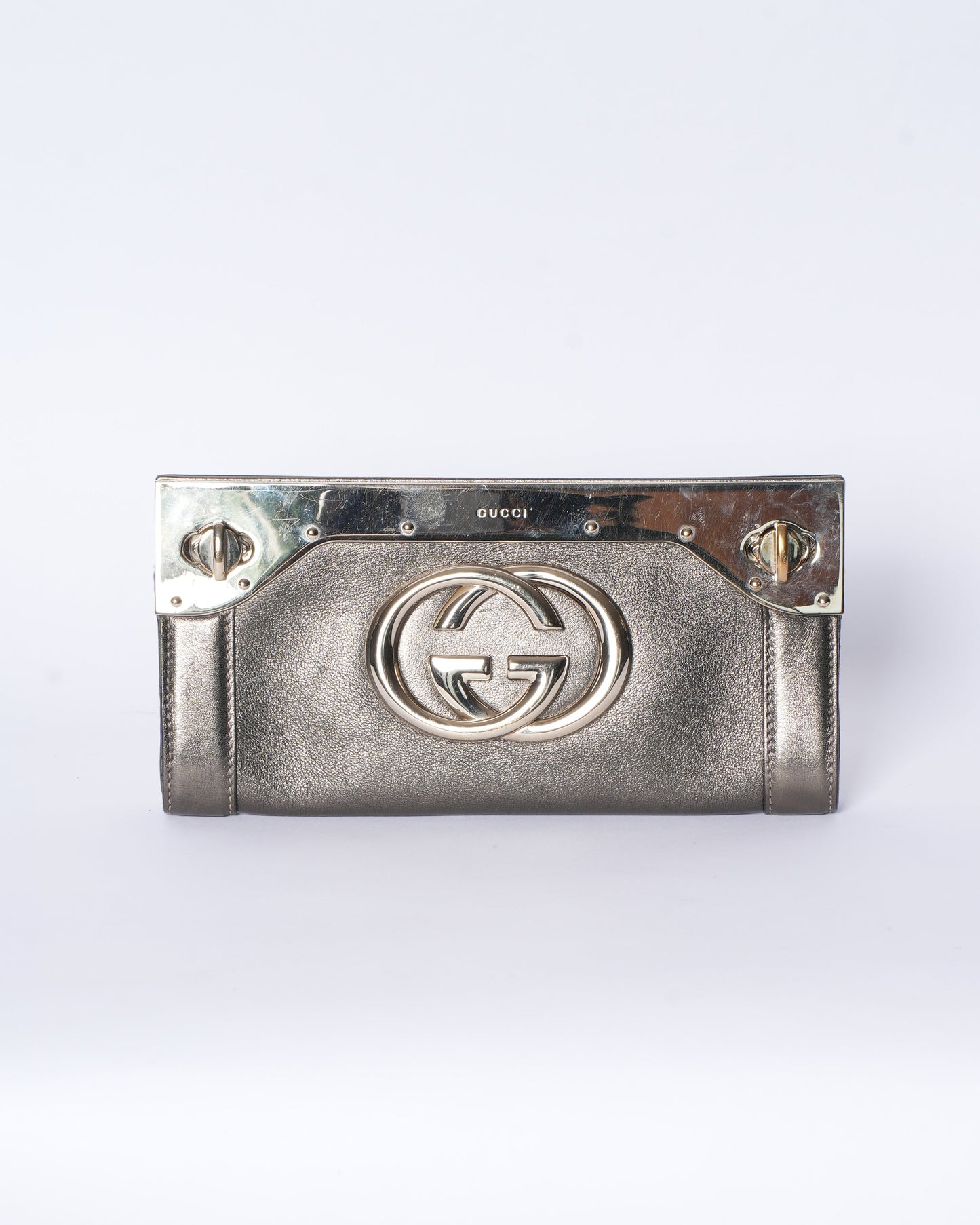 Gucci Lou Twist Leather Clutch