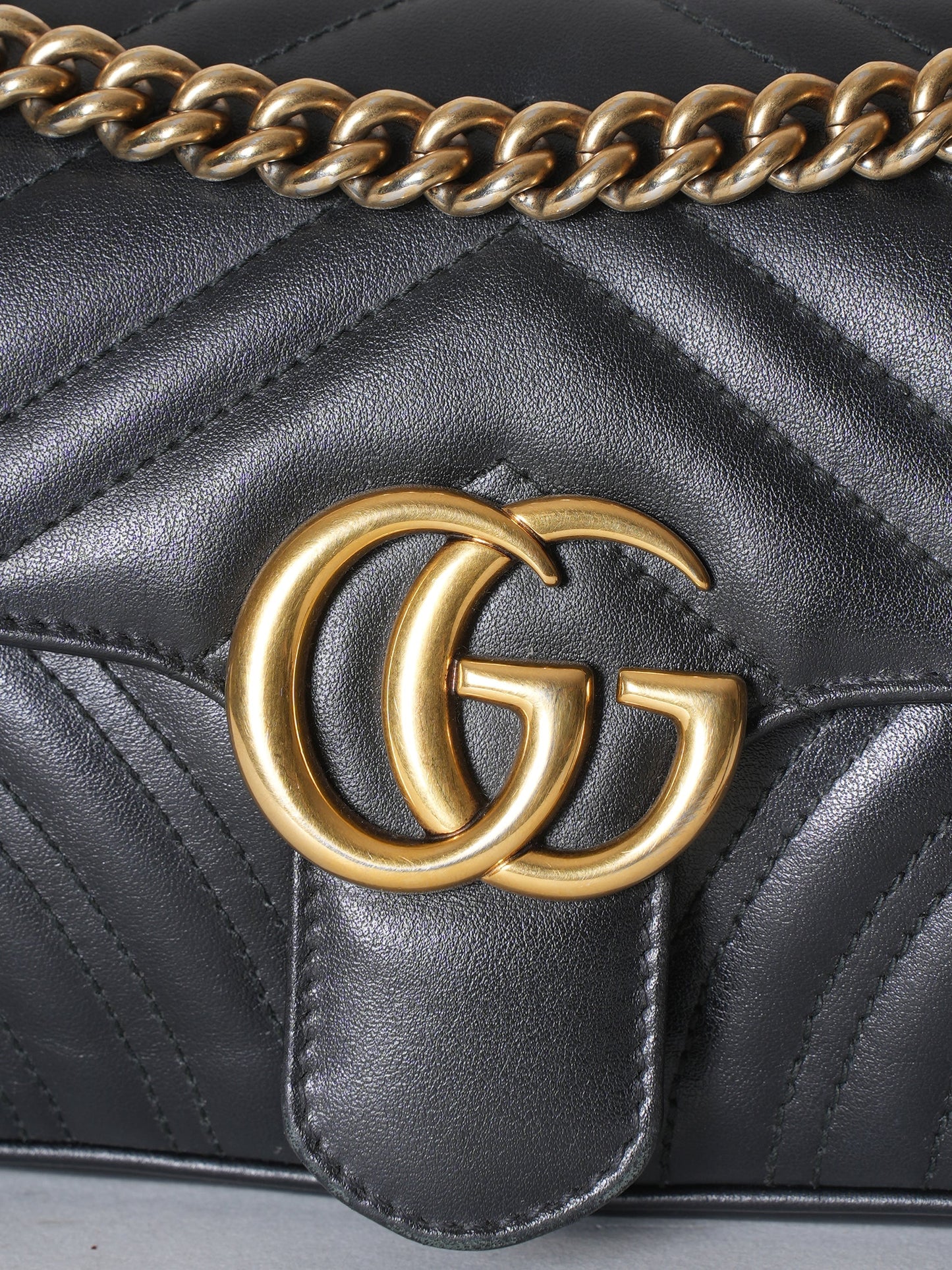 Gucci Lou Chain Leather Crossbody
