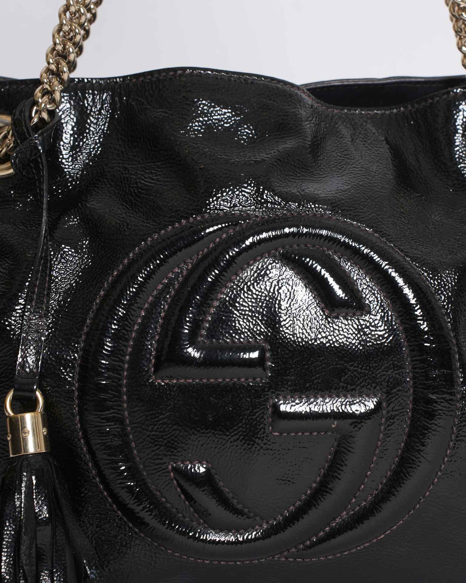 Gucci Chain Leather Shoulder Bag