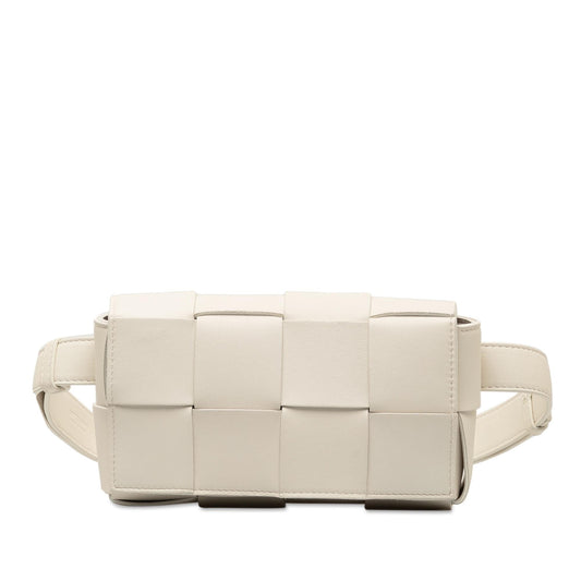 Luxury Bottega Veneta Intrecciato Cassette Belt Bag (SHG-EFSseN)
