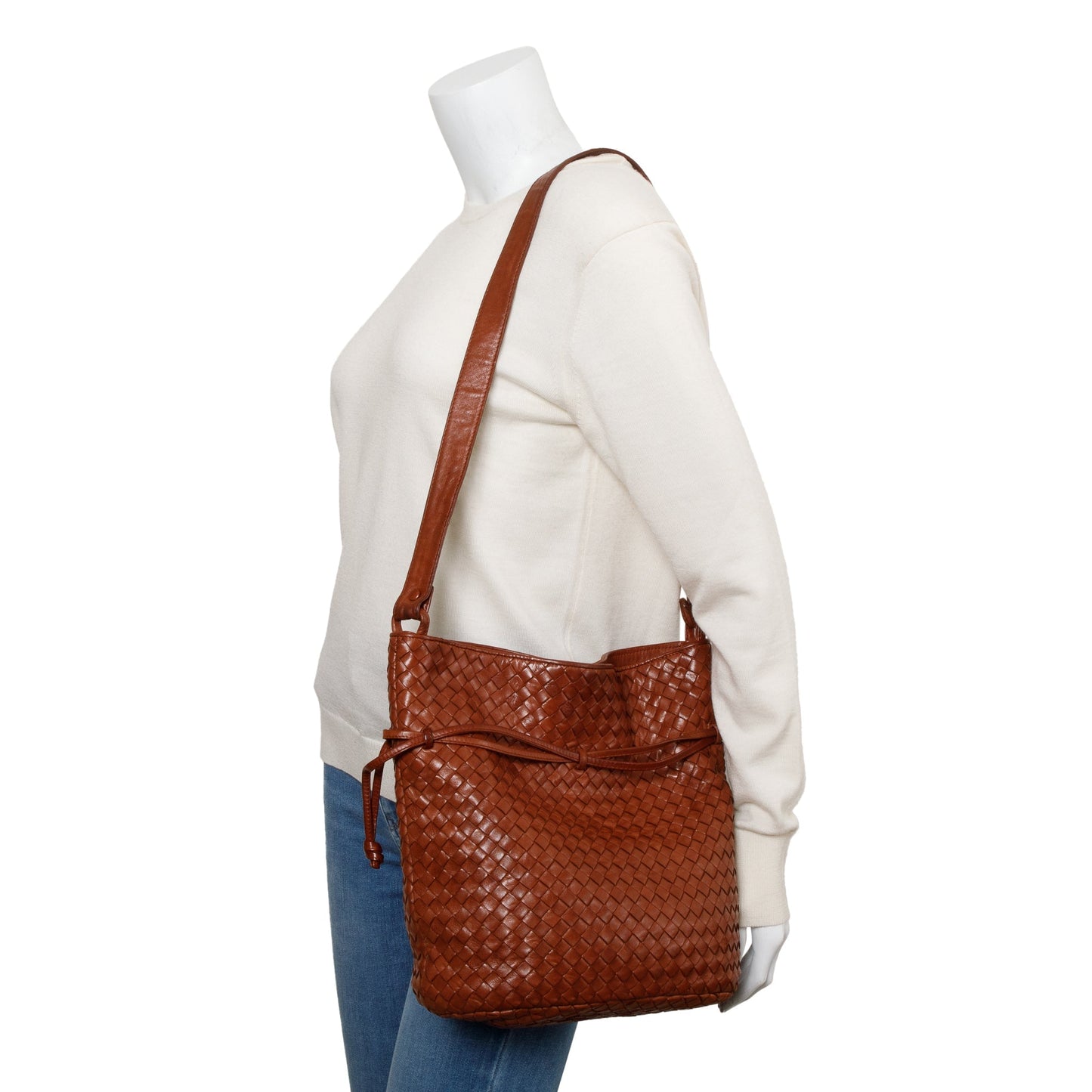 Bottega Veneta Brown Intrecciato Leather Drawstring Shoulder Bag