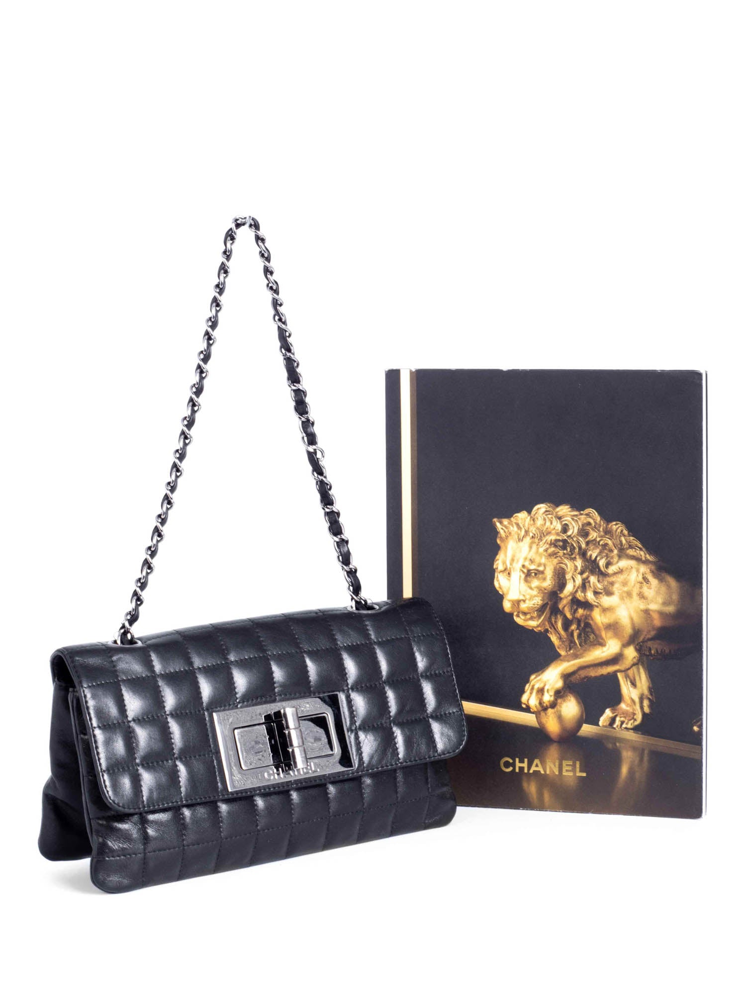 Chanel Shoulder Bag - Almora Bags
