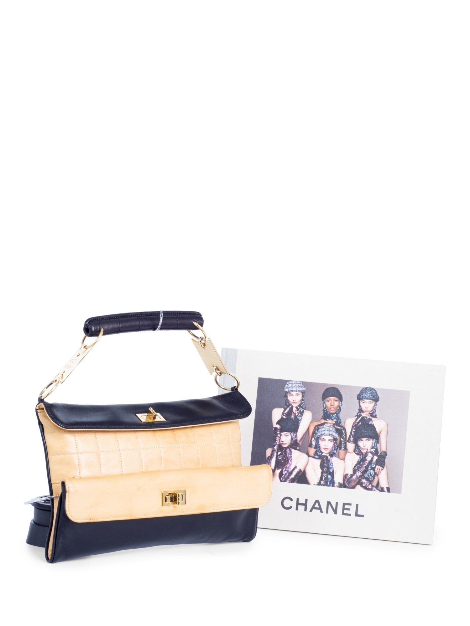 Chanel Shoulder Bag - Almora Bags