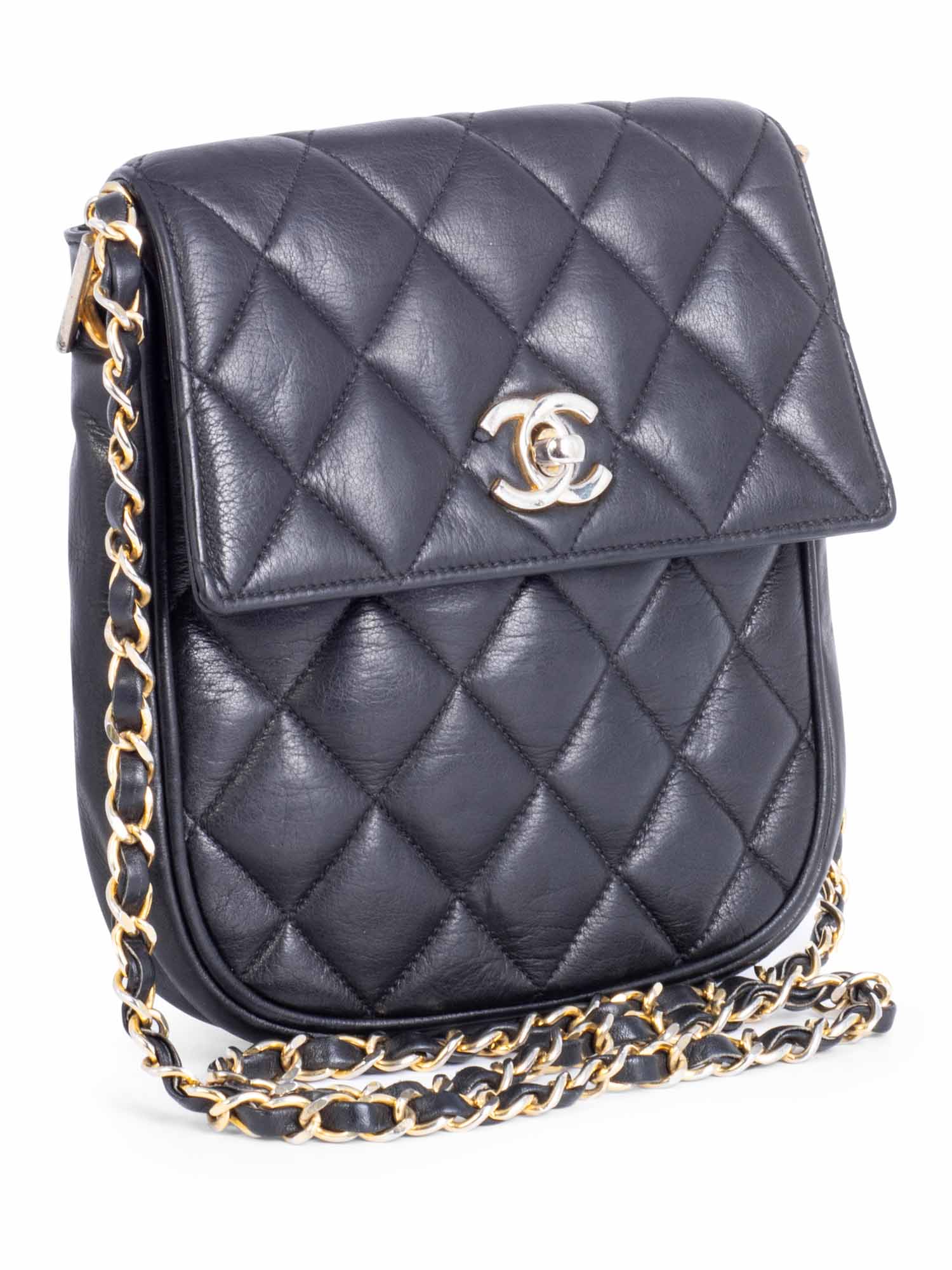 Chanel Shoulder Bag - Almora Bags