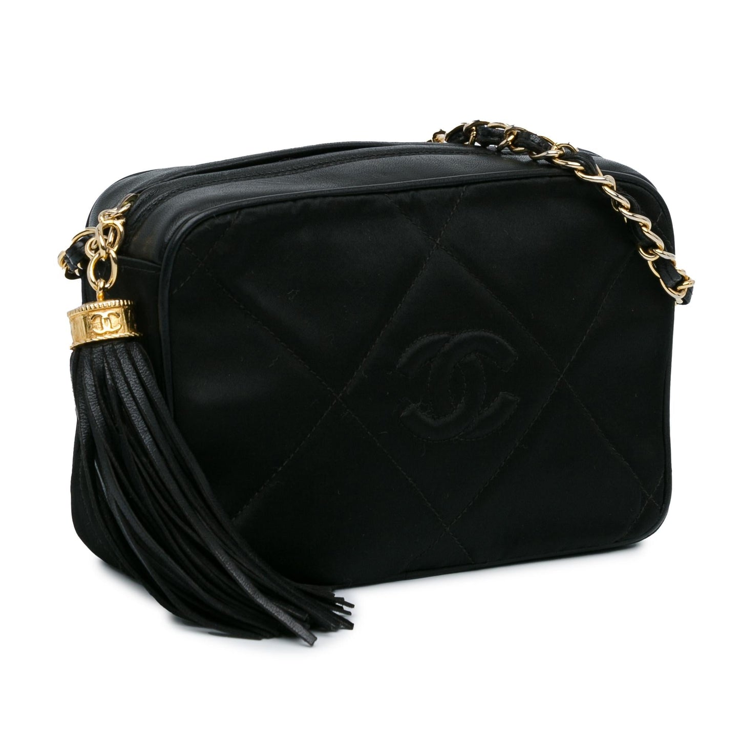 Chanel CC Matelasse Tassel Camera Bag (SHG-w2rli7)