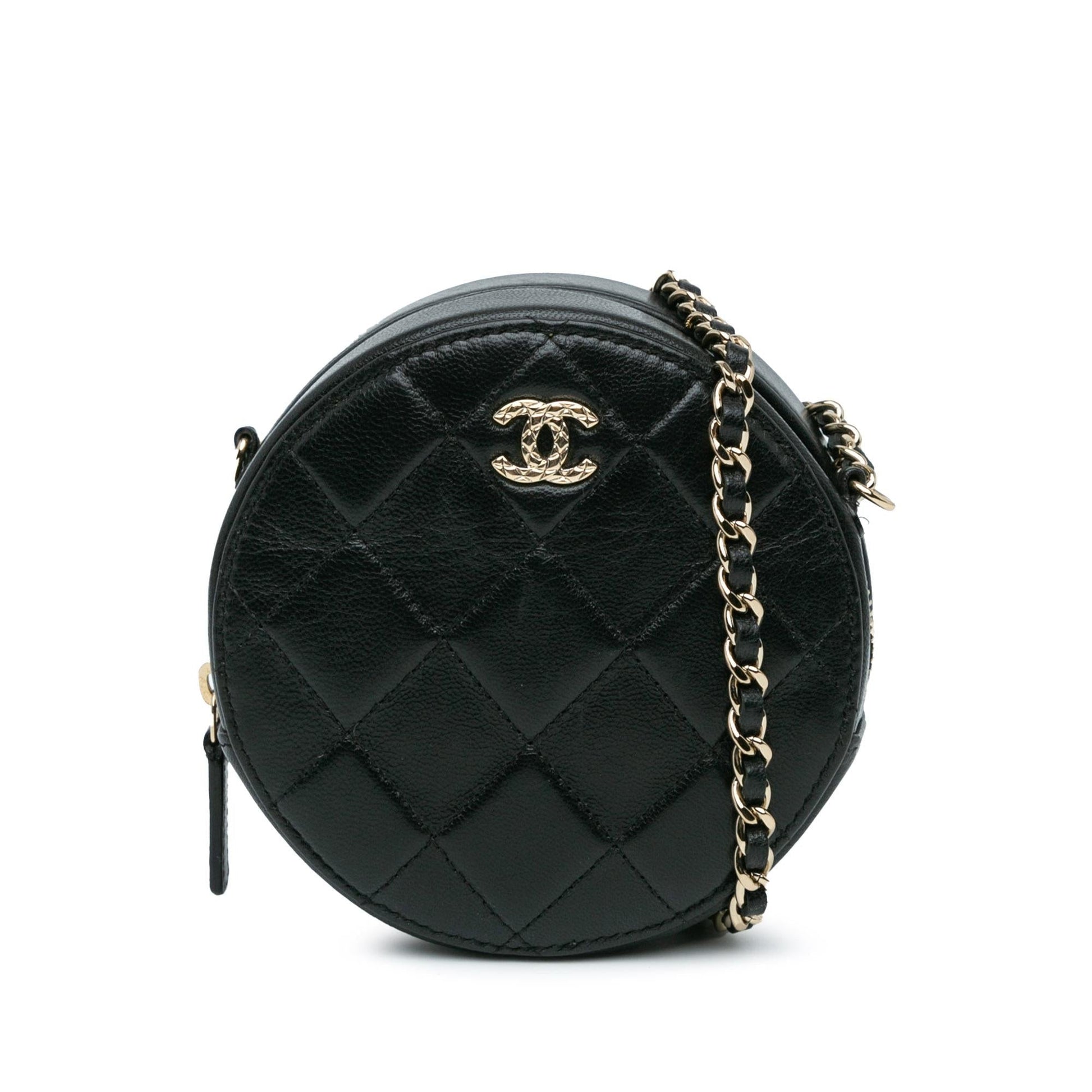 Chanel CC Quilted Lambskin Round Clutch with Chain (SHG-vxtHcs)