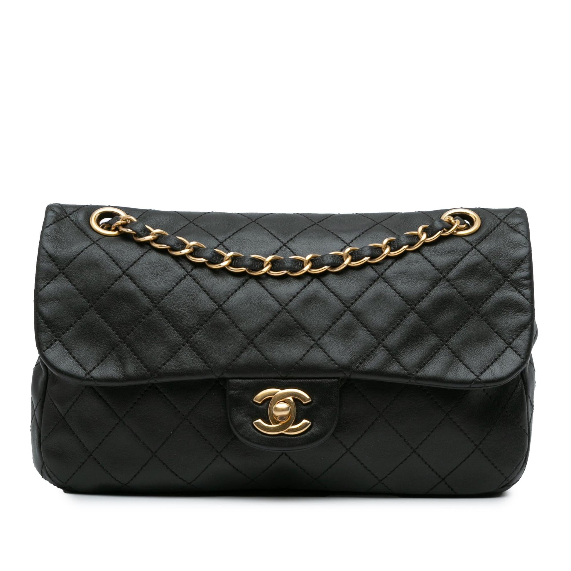 Chanel CC Quilted Lambskin Single Flap (SHG-6cPogF) Shoulder Bag
