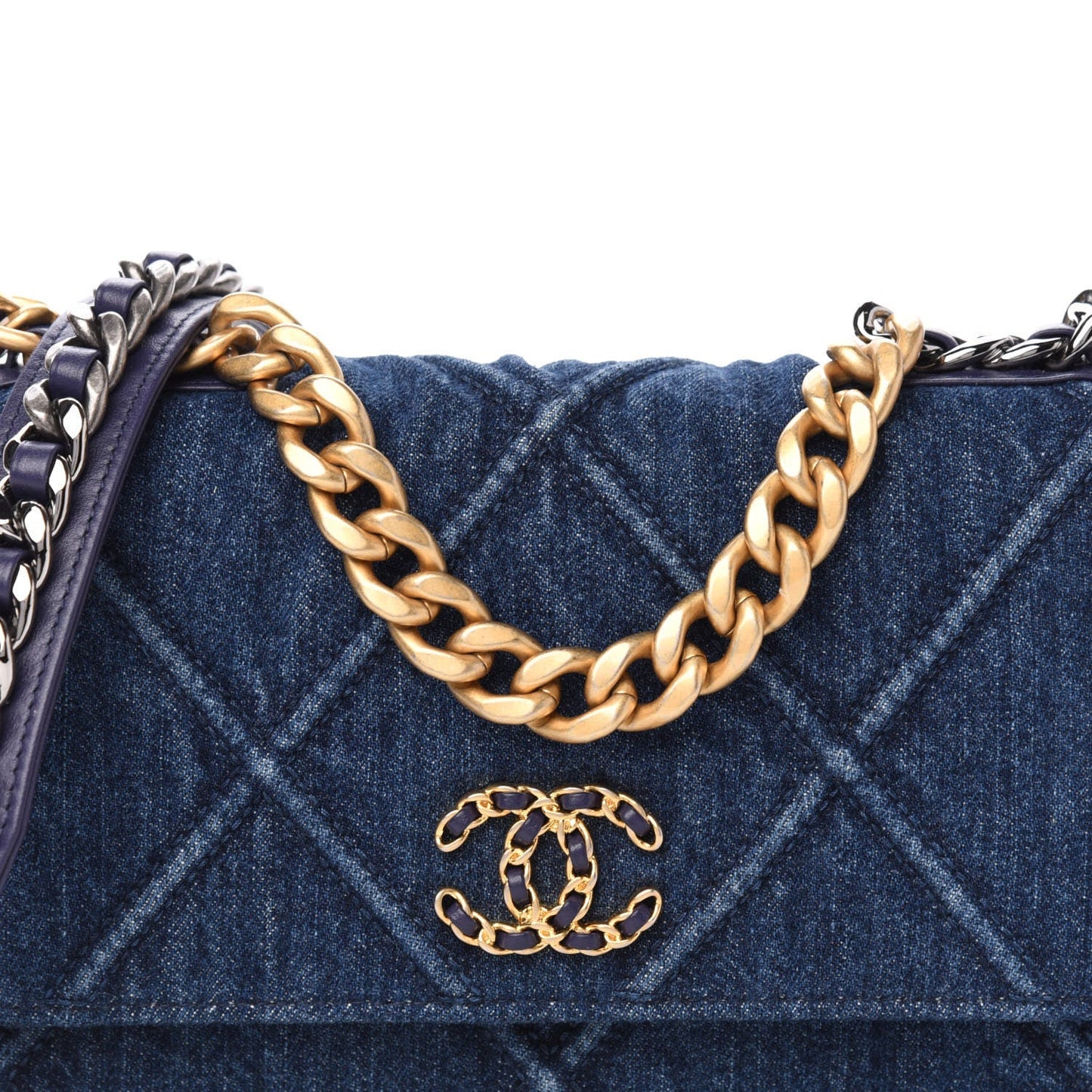 CHANEL QUILTED CHANEL 19 WALLET ON CHAIN Crossbody
