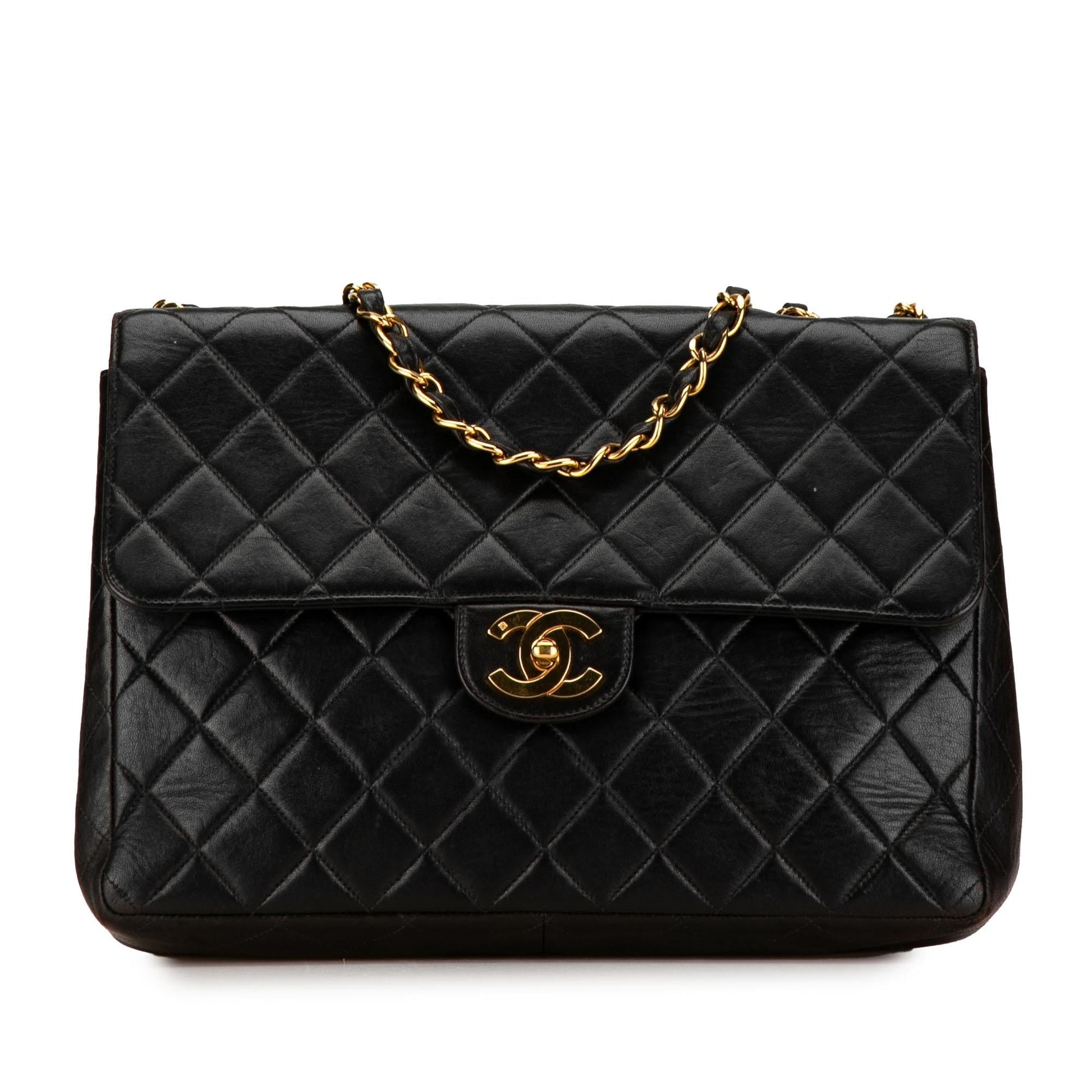 Chanel Jumbo Classic Lambskin Single Flap (SHG-DPt2yY) Shoulder Bag