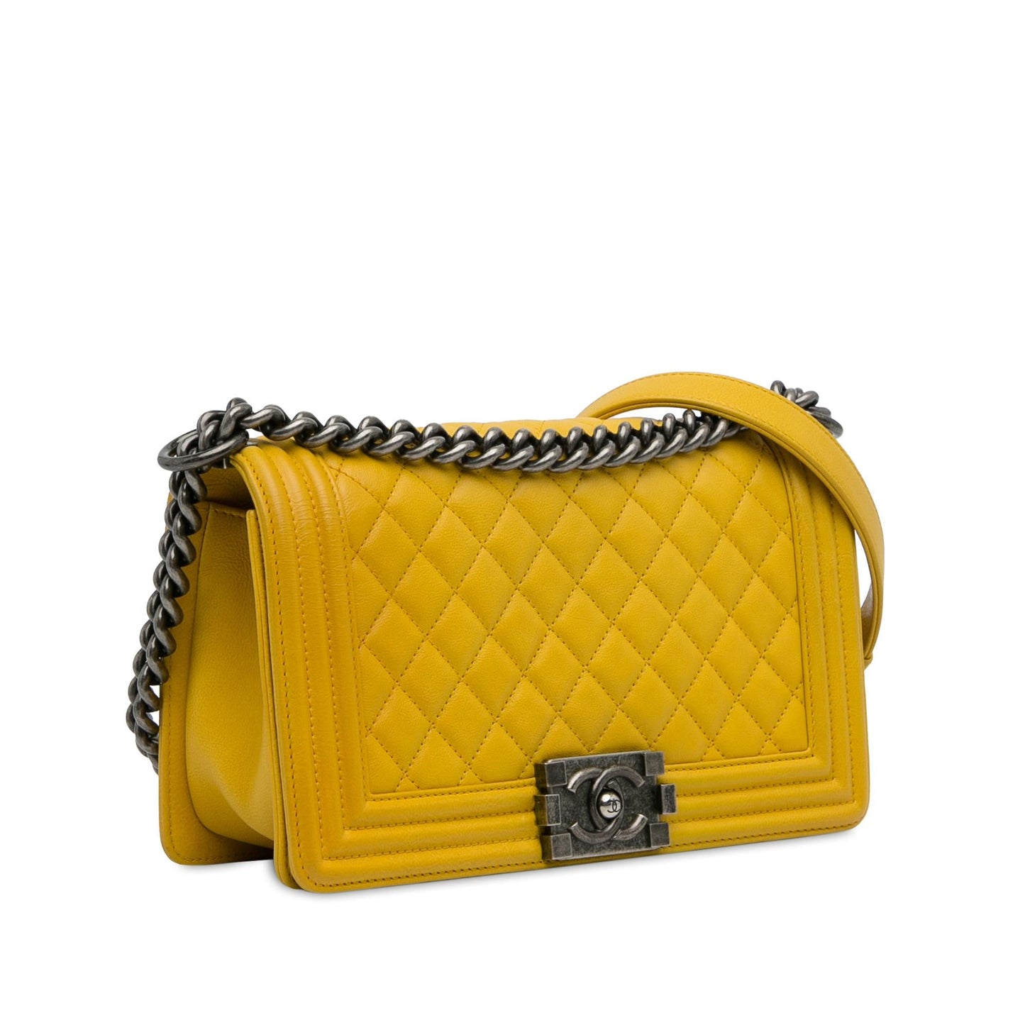 Chanel Medium Calfskin Boy Flap (SHG-vhLQuD) Crossbody
