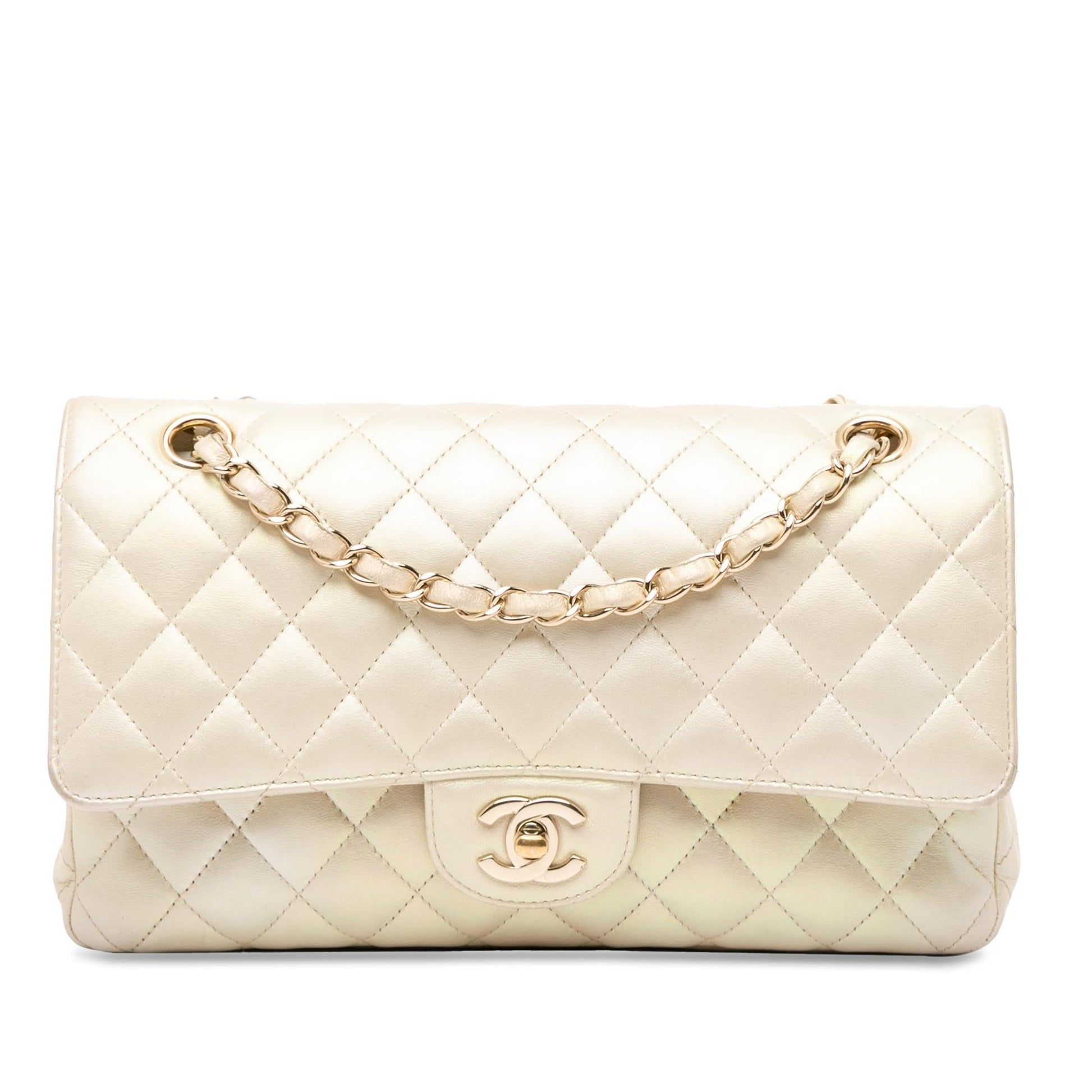 Chanel Medium Classic Iridescent Lambskin Double Flap (SHG-kXZTzR) Shoulder Bag