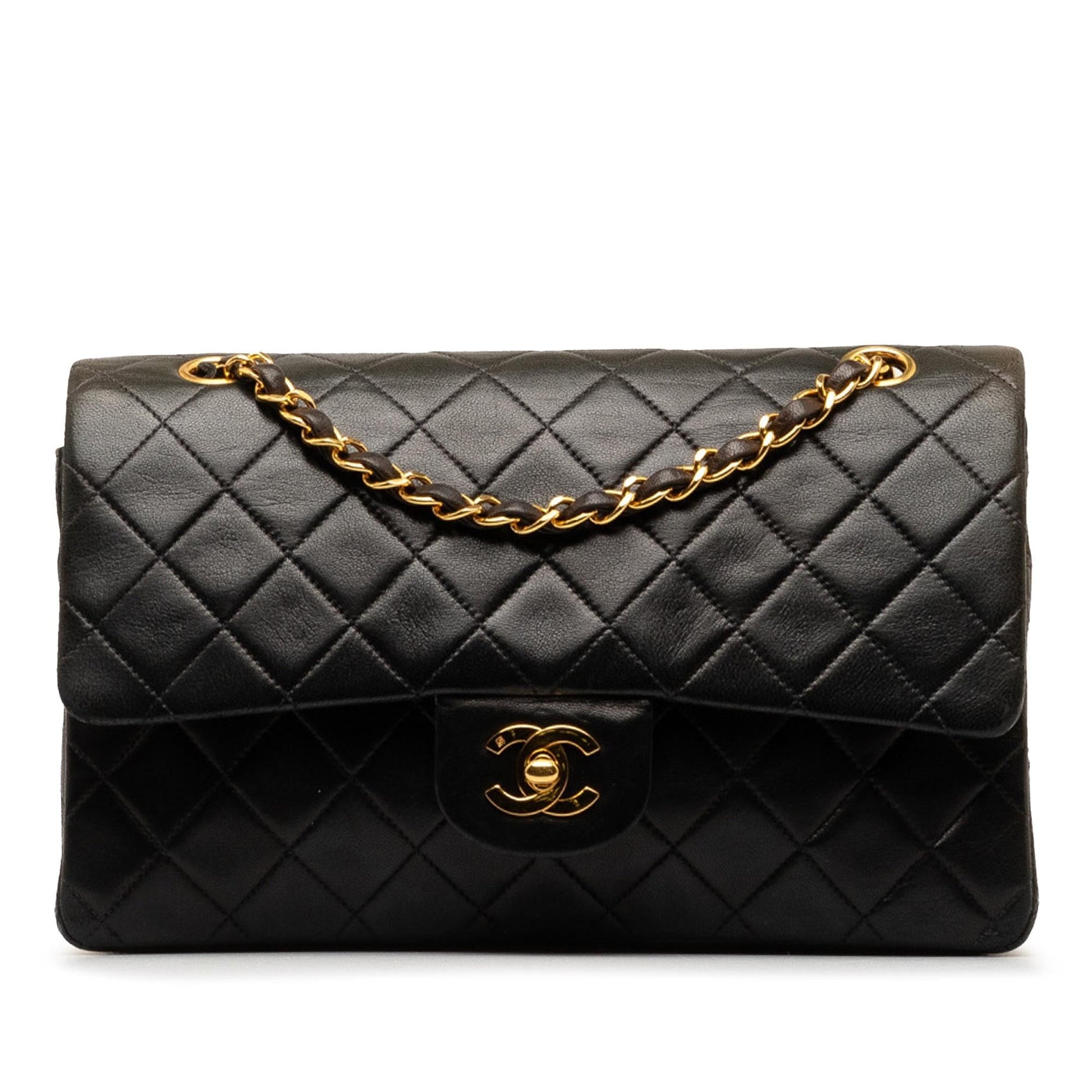 Chanel Medium Classic Lambskin Double Flap (SHG-IHTqBT) Shoulder Bag