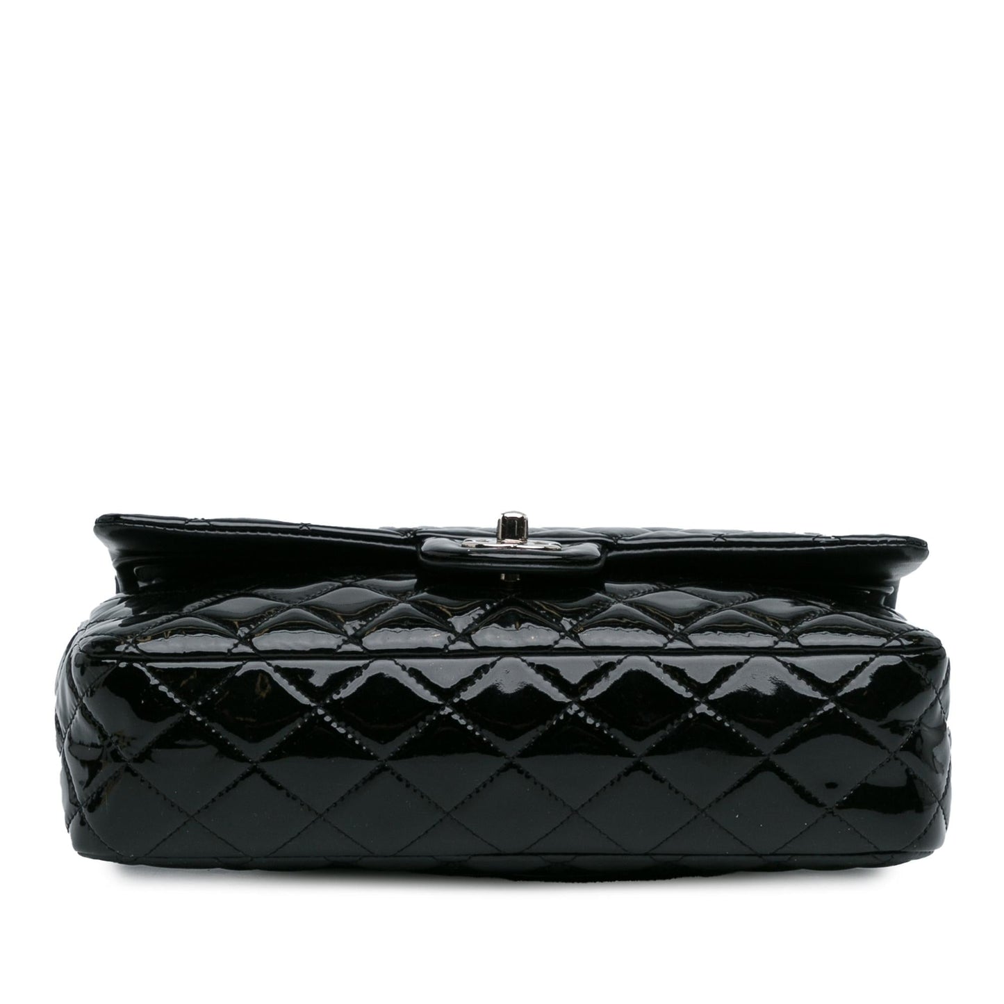Chanel Medium Classic Patent Double Flap (SHG-RxvttZ) Shoulder Bag
