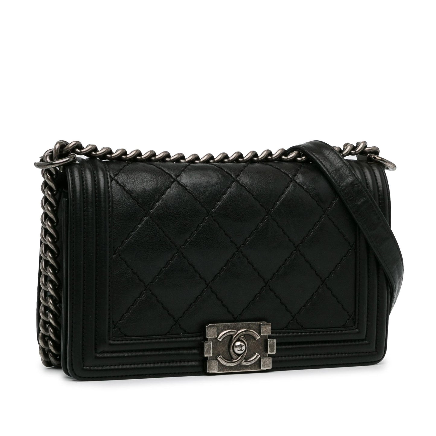 Chanel Medium Lambskin Stitch It Boy Flap (SHG-QrNhc7) Shoulder Bag