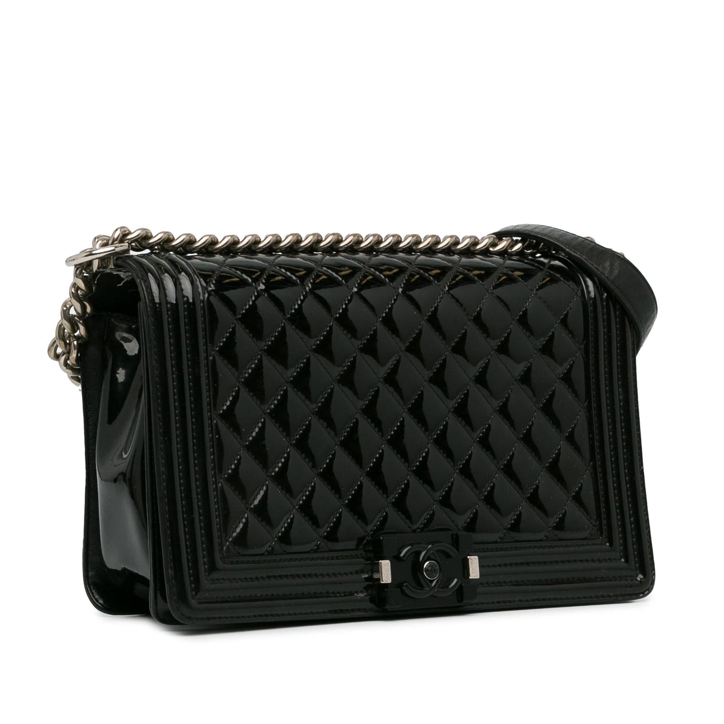 Chanel New Medium Patent Boy Flap (SHG-qryhXJ) Crossbody
