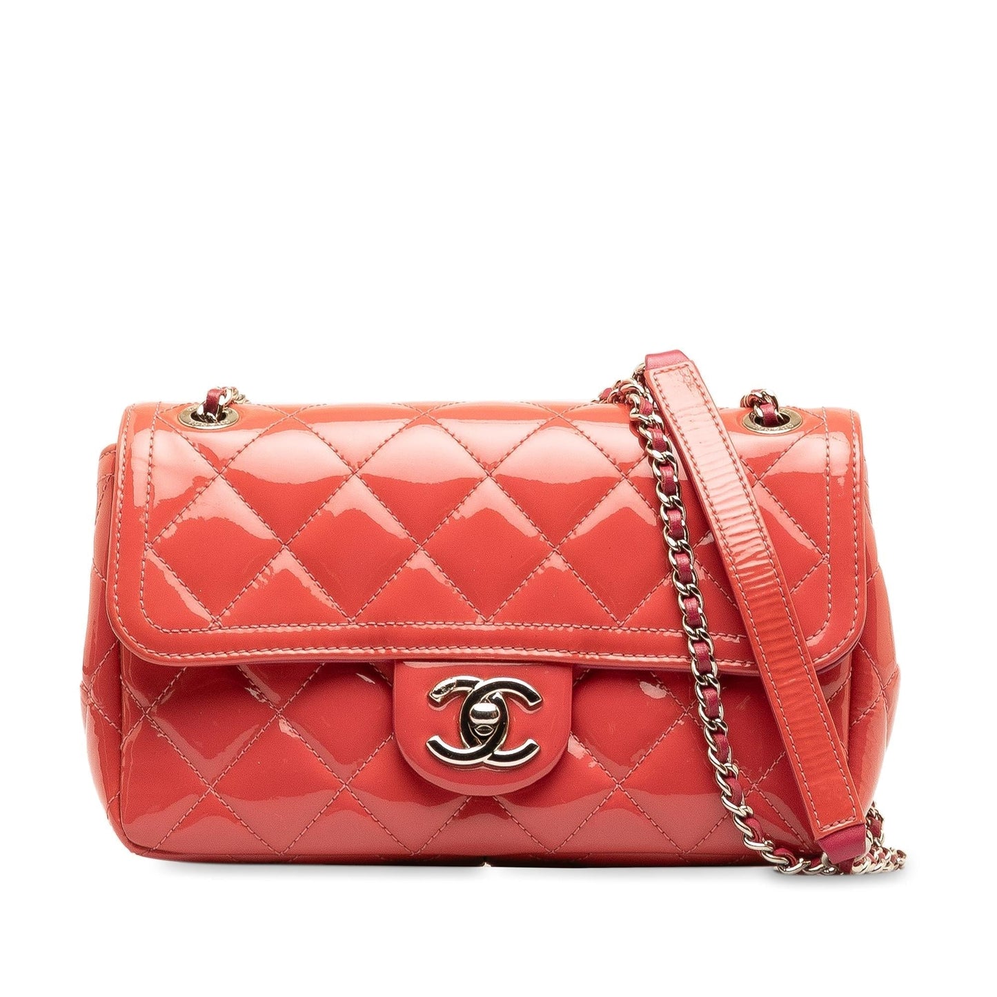 Chanel Small Patent Coco Shine Flap (SHG-Y18gc2) Shoulder Bag