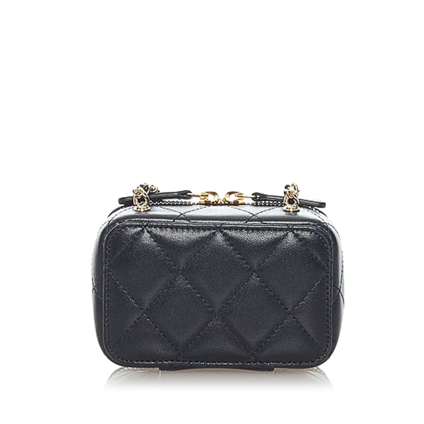 Chanel Square Classic Quilted Lambskin Flap (SHG-DhK2mq) Crossbody