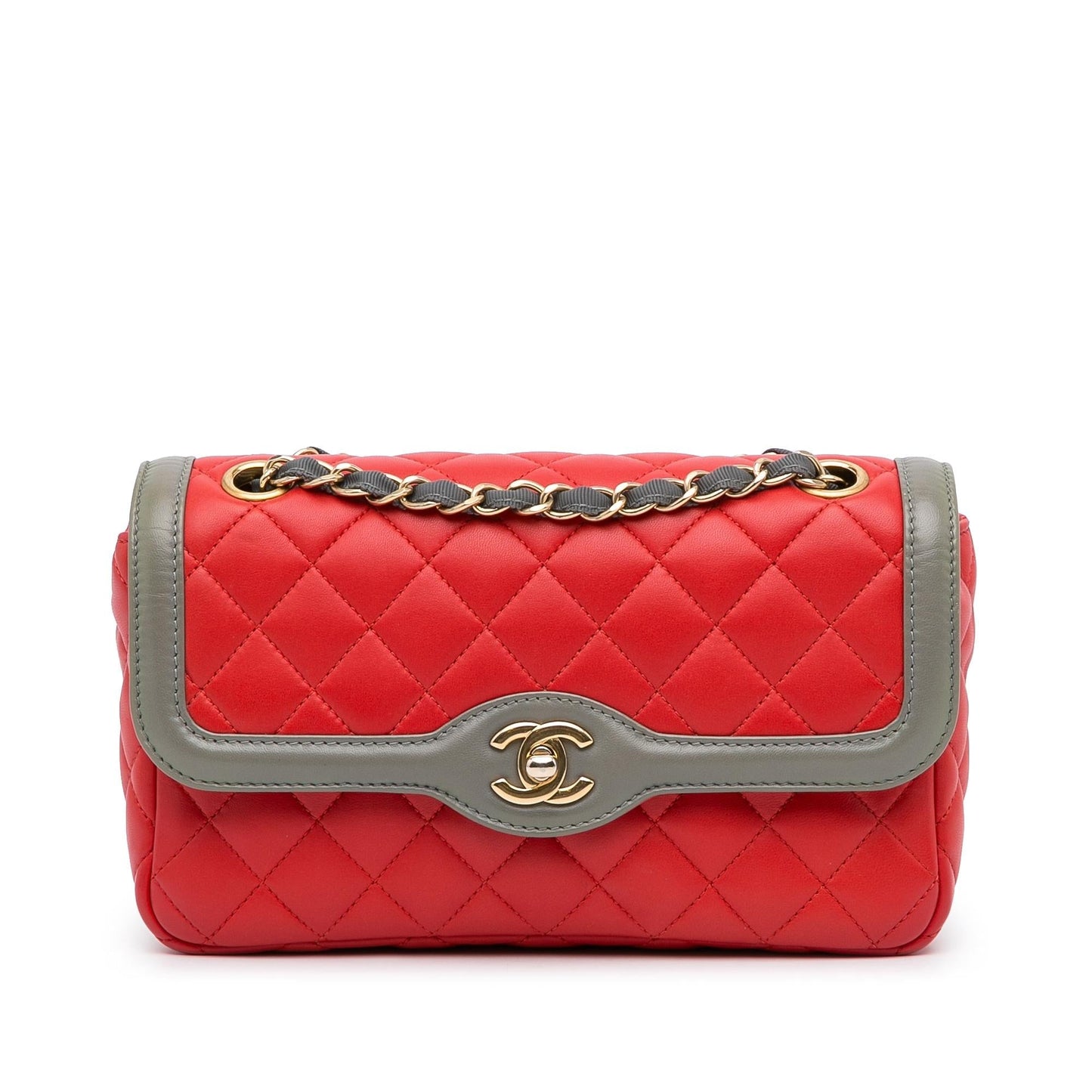 Chanel Two-Tone Day Flap (SHG-hVVcNB) Shoulder Bag