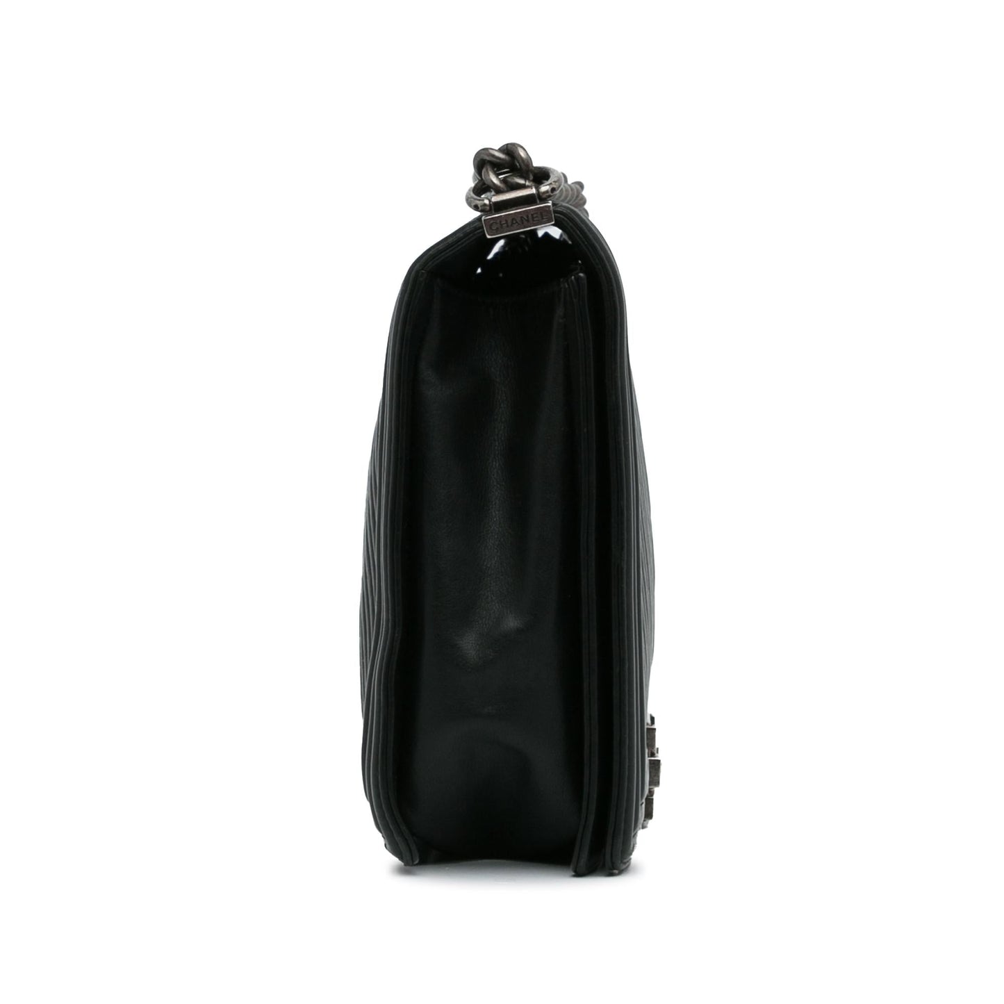 Chanel XL Chevron Boy Flap (SHG-WQzfRD) Crossbody