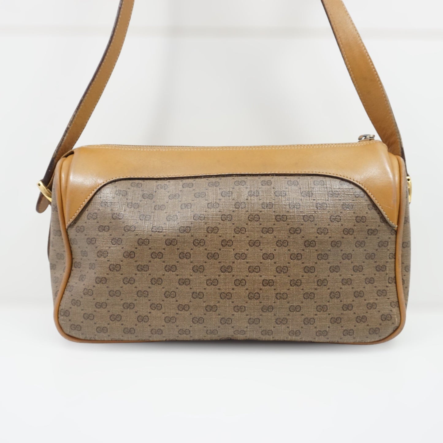 Gucci Laeder Crossbody Style 2