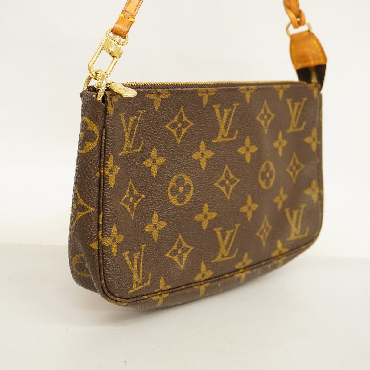 Louis Vuitton Pochette Accessoires Handbag