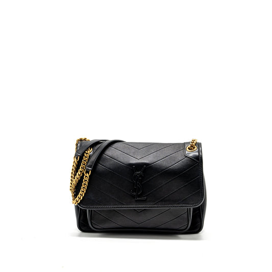 Saint Laurent medium Niki lambskin black