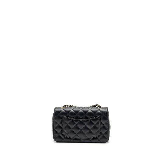 Chanel Classic Mini Rectangular Flap Bag Lambskin Black L (Microchip)