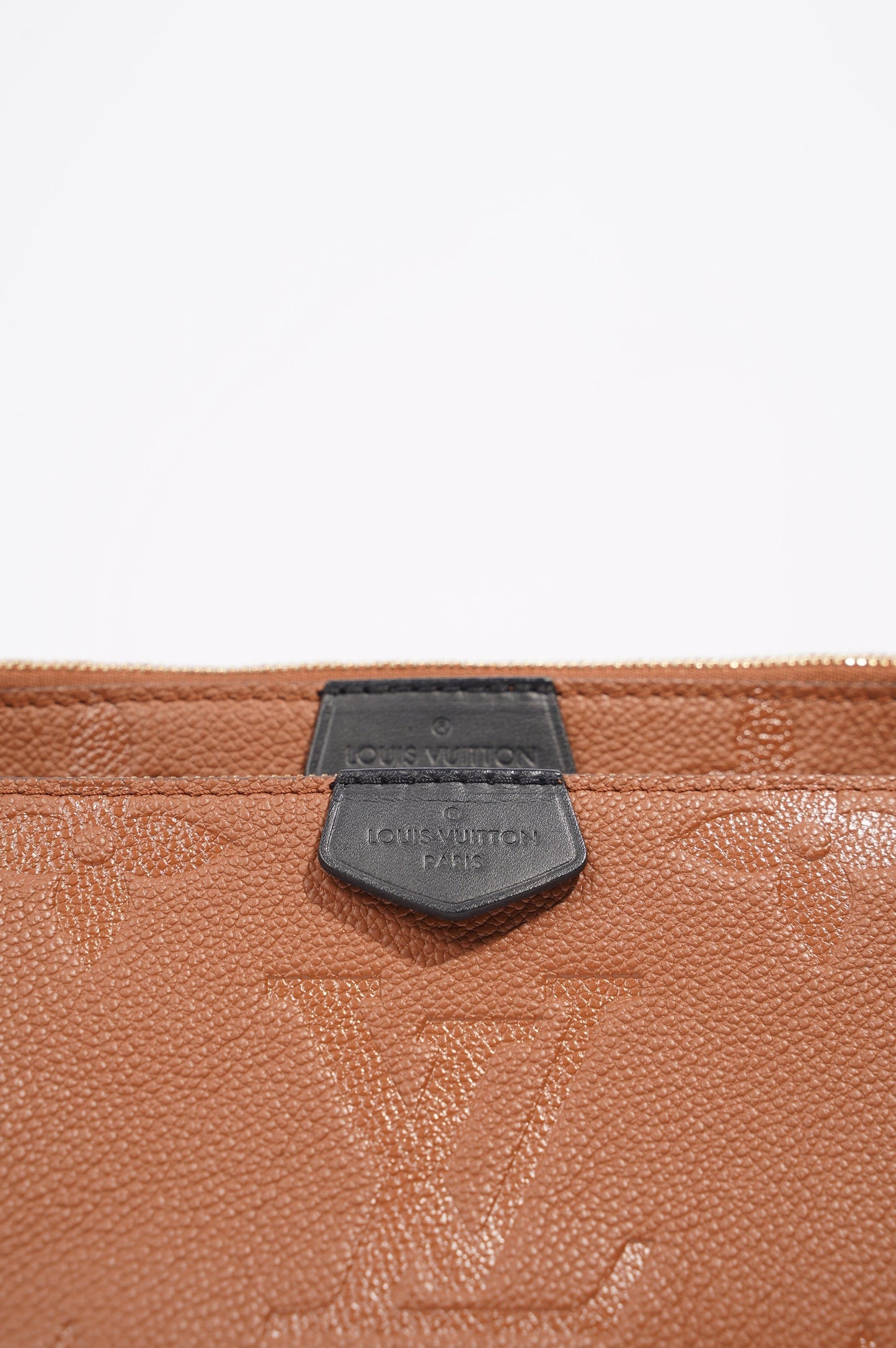Louis Vuitton Womens Multi Pochette Accessoires Tan / Leopard Clutch