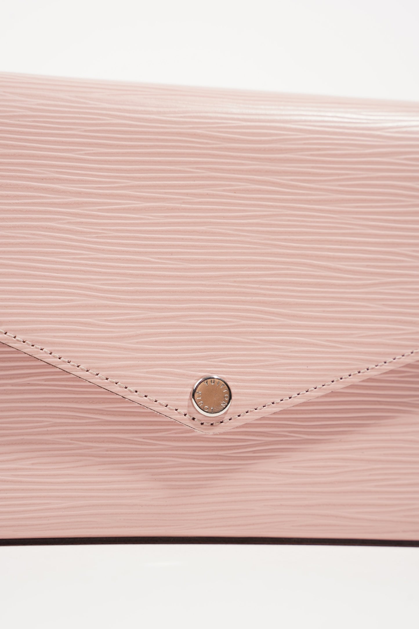 Louis Vuitton Womens Pochette Felicie Rose Epi Leather Clutch