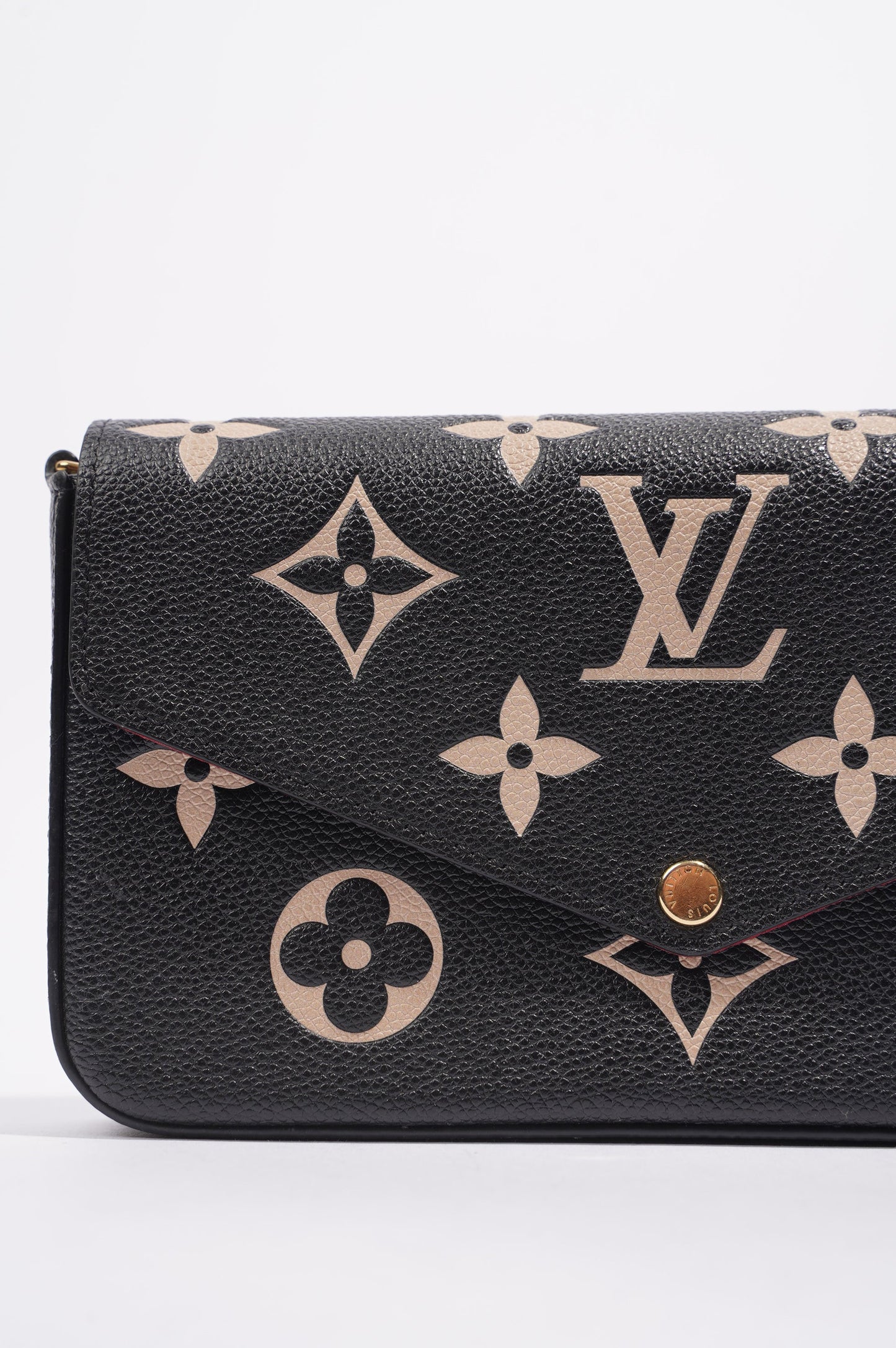 Louis Vuitton Womens Felicie Pochette Black / White Clutch