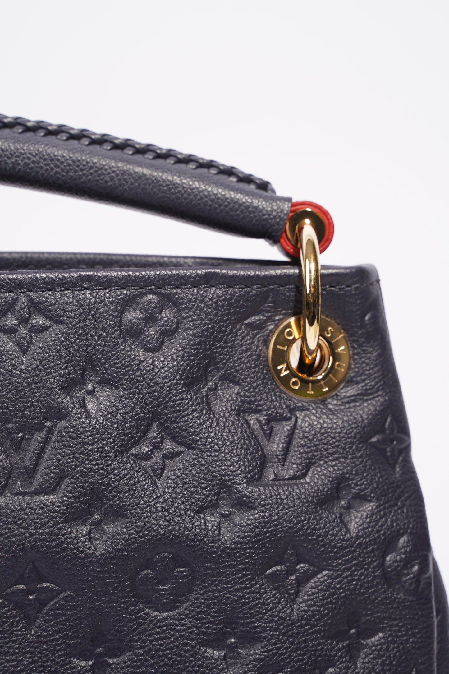 Louis Vuitton Womens Artsy Navy Empreinte Leather MM Handbag