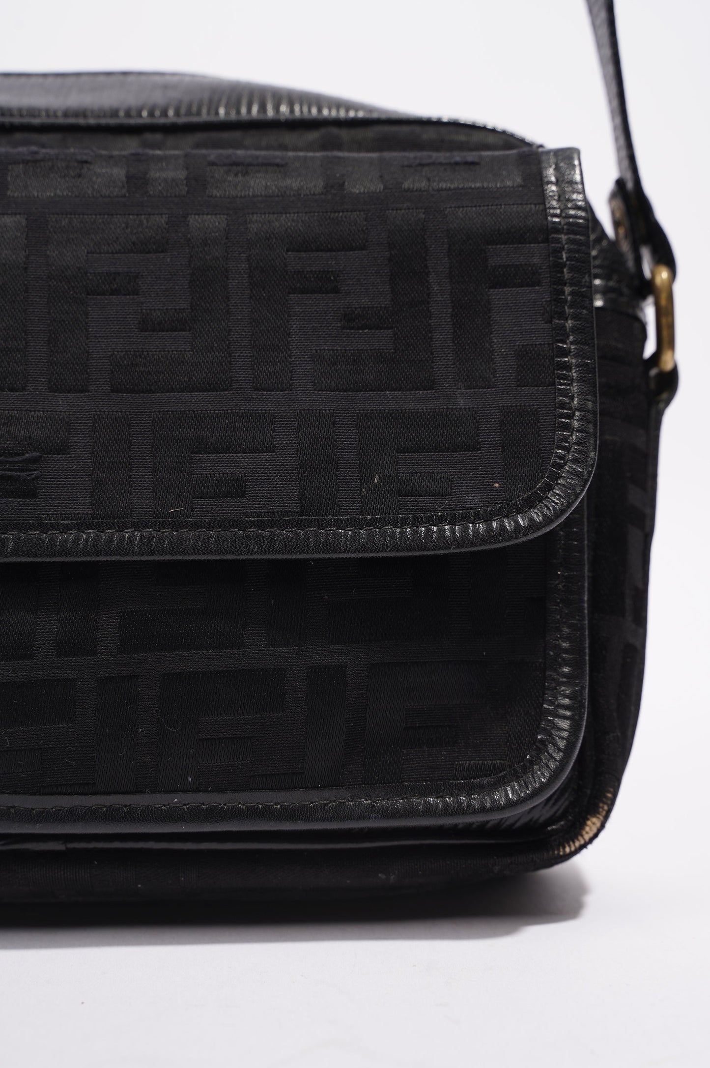 Fendi Womens Cloth Crossbody Black