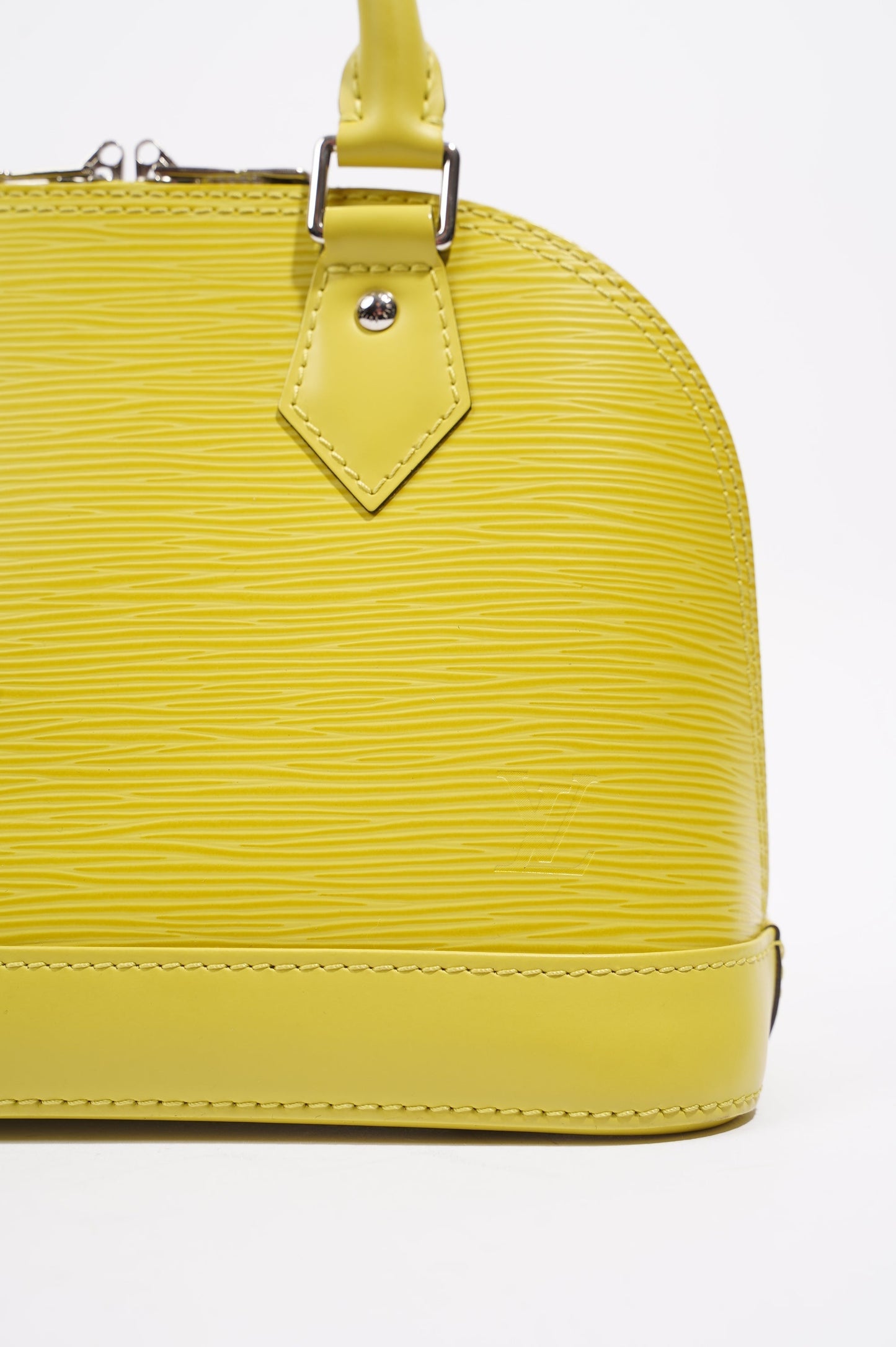 Louis Vuitton Womens Alma Epi Green BB Handbag