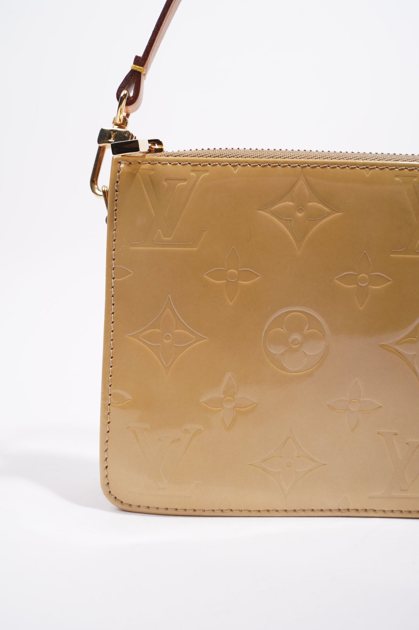 Louis Vuitton Womens Pochette Accessoire Mustard Vernis Clutch