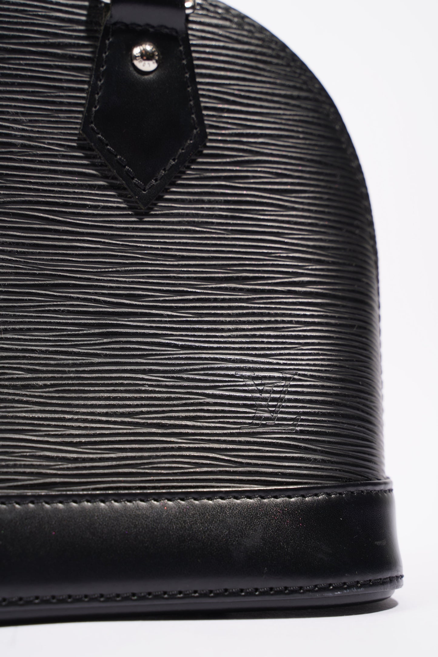 Louis Vuitton Womens Alma Black Epi Leather BB Handbag