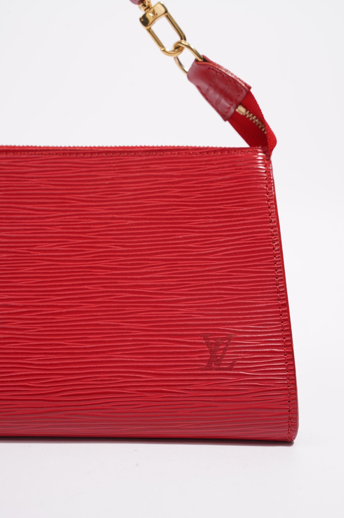 Louis Vuitton Womens Pochette Red Epi Leather Clutch