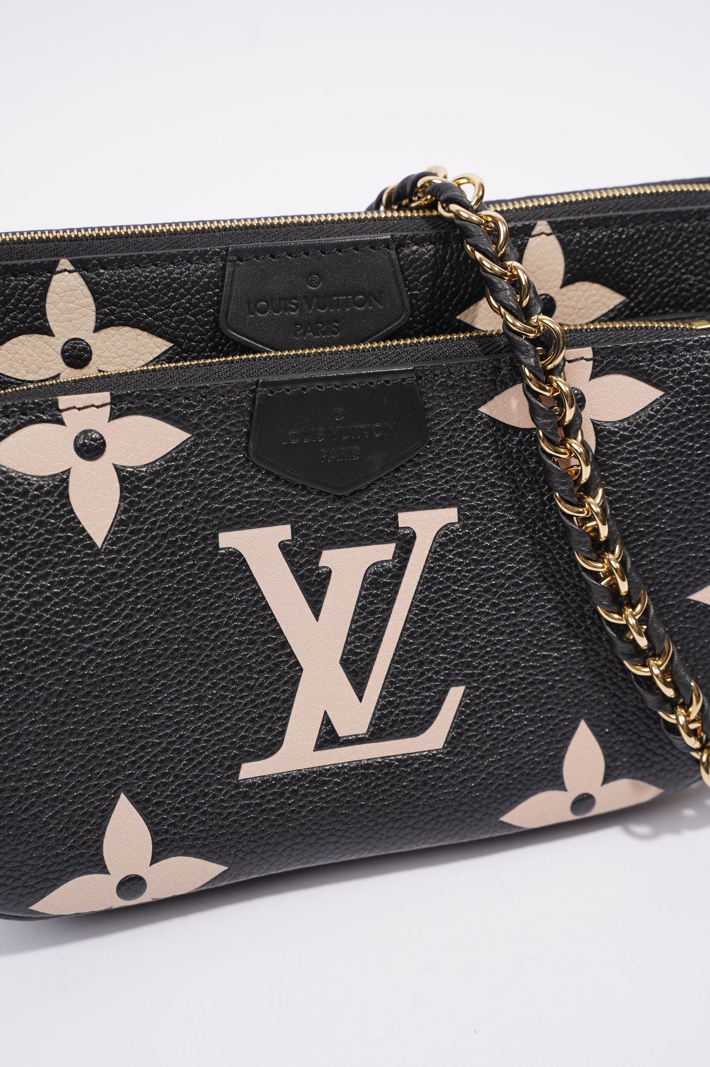 Louis Vuitton Womens Multi Pochette Accessoire Black / Beige Clutch