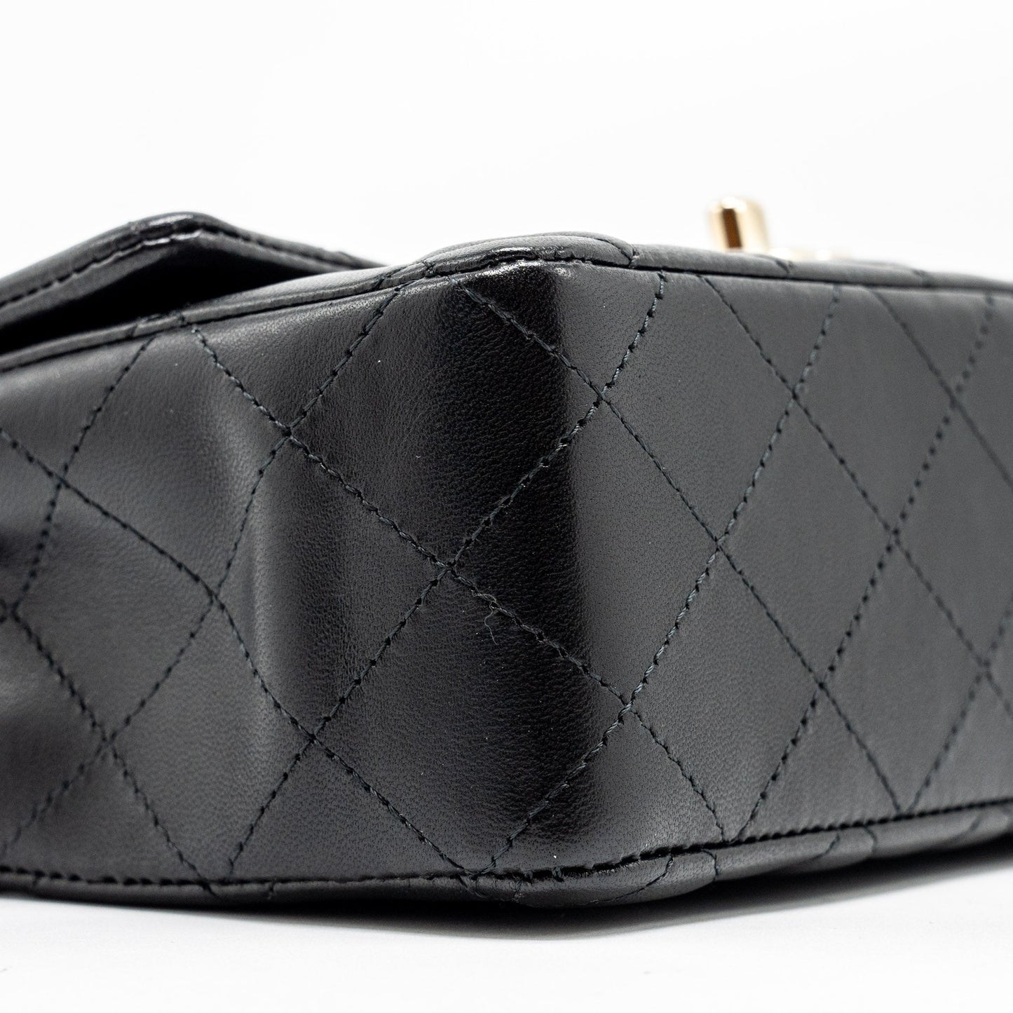 Chanel mini rectangular flap bag lambskin black L (Microchip)