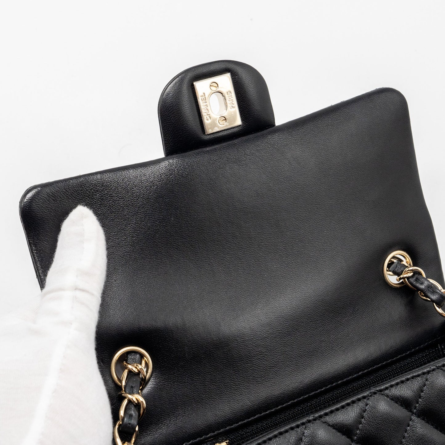 Chanel mini rectangular flap bag lambskin black L (Microchip)