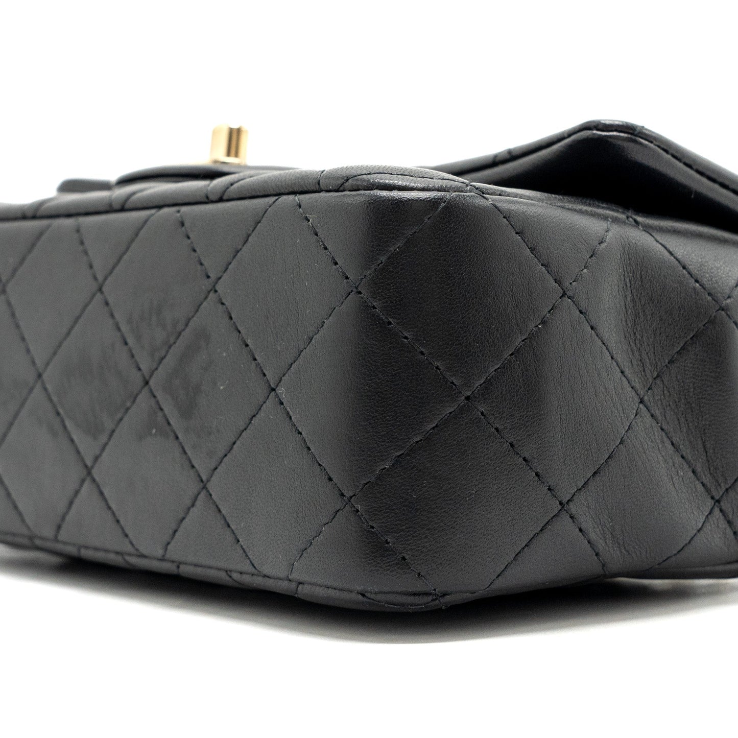 Chanel Classic Mini Rectangular Flap Bag Lambskin Black L (Microchip)